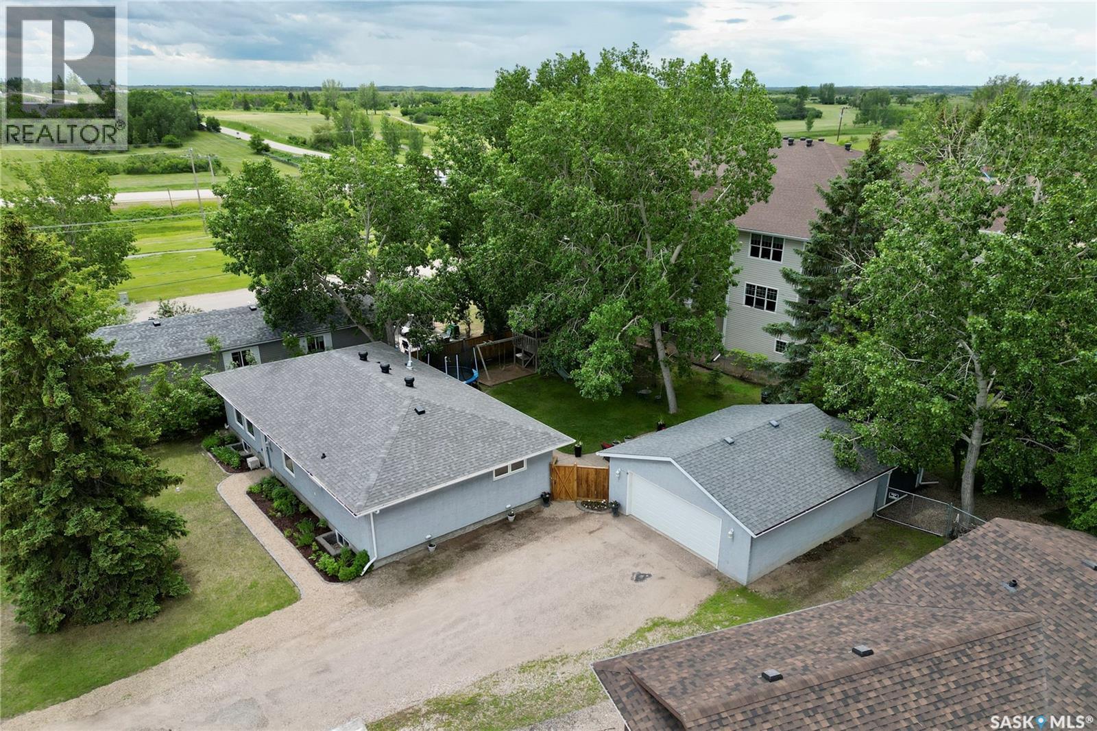 102 Plaxton Place, Regina Beach, Saskatchewan  S0G 4C0 - Photo 52 - SK040065