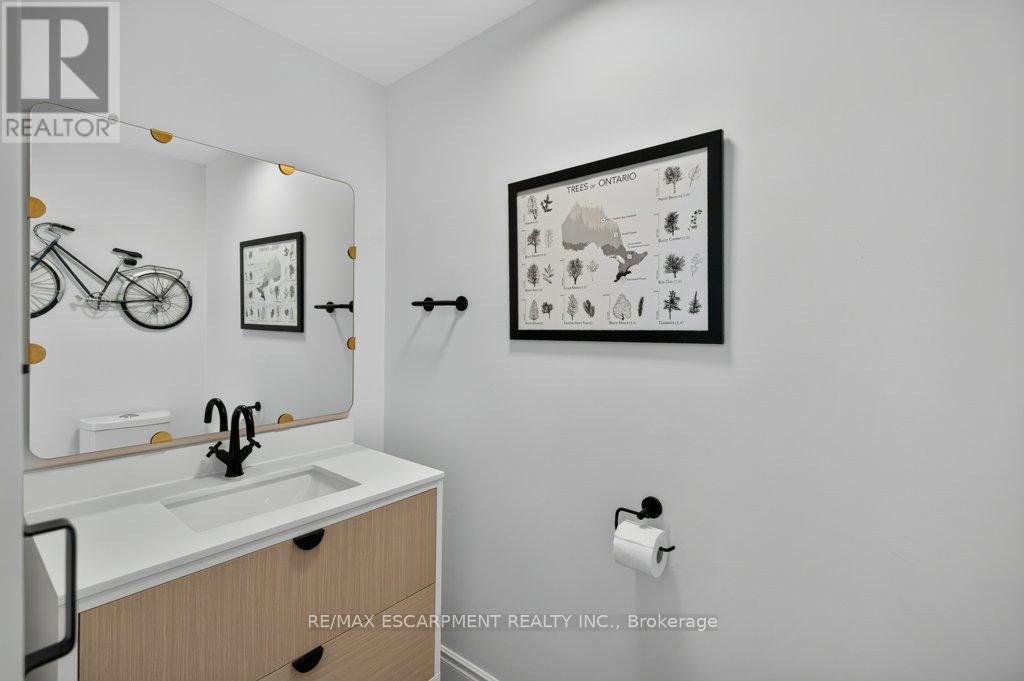 21 East Bend Avenue N, Hamilton, Ontario  L8L 7E1 - Photo 27 - X13470592
