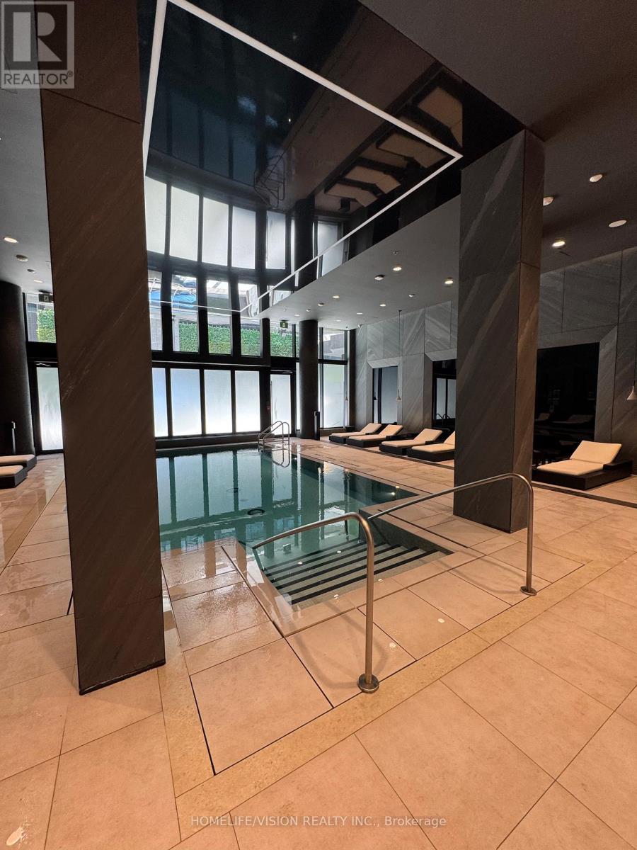 Lph12 South Tower - 110 Broadway Avenue, Toronto, Ontario  M4P 1V7 - Photo 12 - C13440190