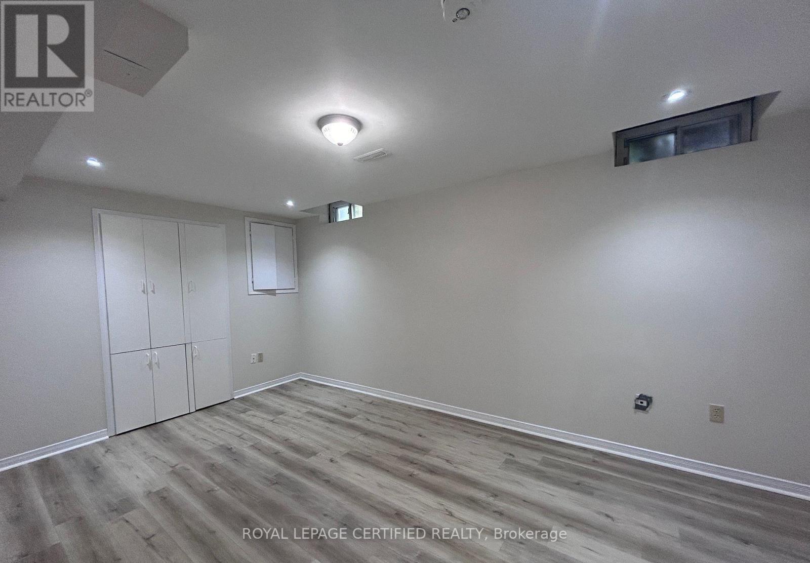 Bsmt - 961 Stargazer Drive, Mississauga, Ontario  L5V 1E9 - Photo 18 - W13469282