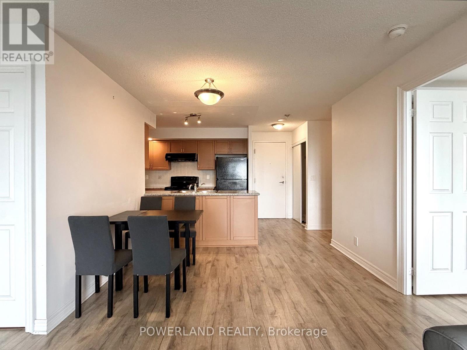 1521 - 33 Cox Boulevard, Markham, Ontario  L3R 8A6 - Photo 6 - N13470608