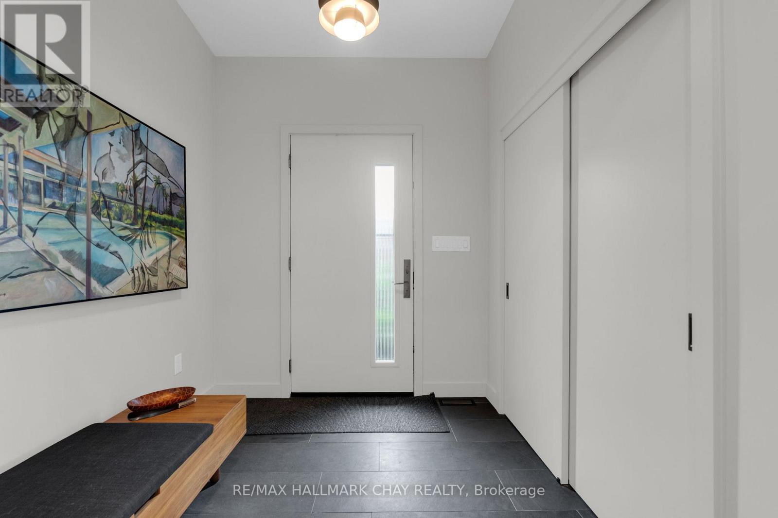 175 Little Avenue, Barrie, Ontario  L4N 6L7 - Photo 4 - S13470606