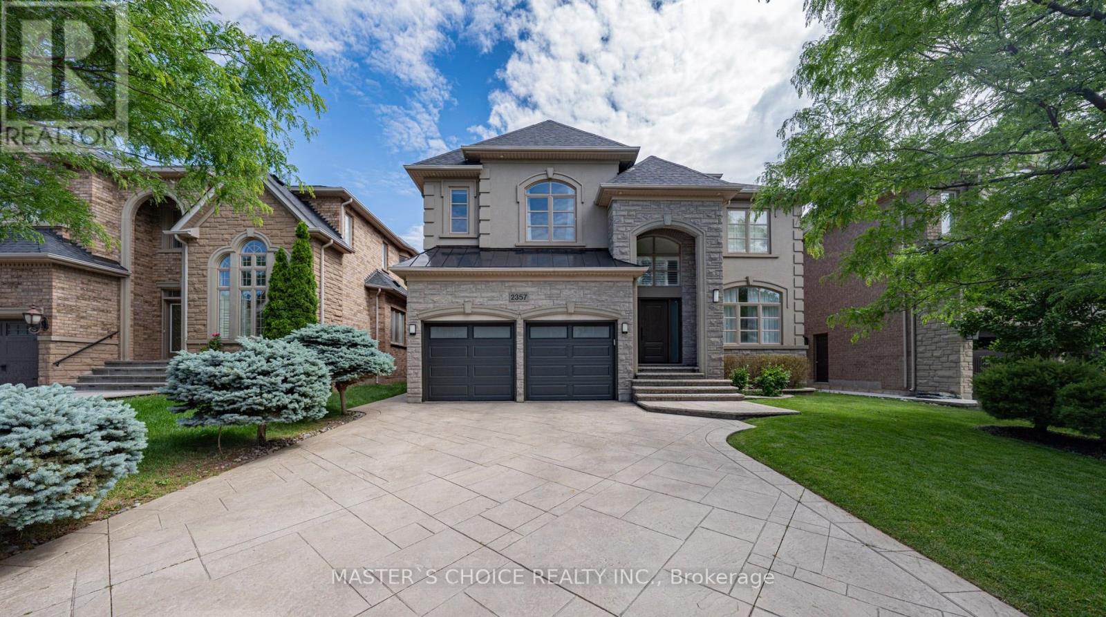 2357 RIDEAU DRIVE, Oakville, Ontario