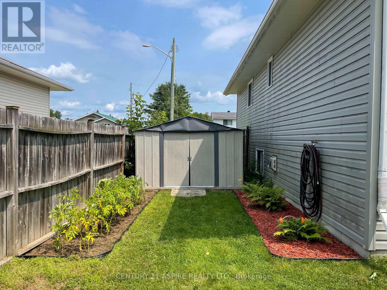 22 Joseph Street, Laurentian Hills, Ontario  K0J 1J0 - Photo 27 - X13470642