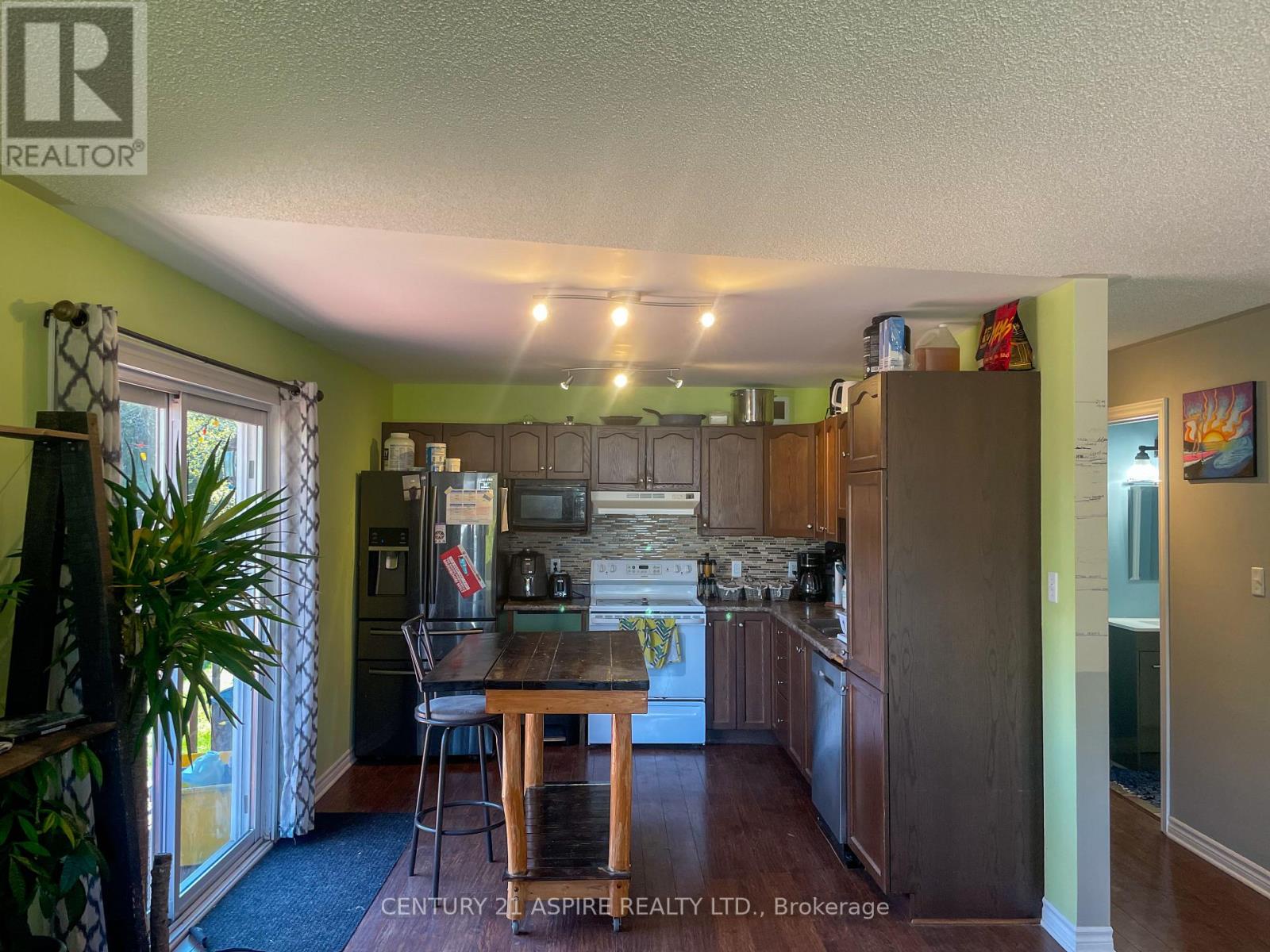 22 Joseph Street, Laurentian Hills, Ontario  K0J 1J0 - Photo 8 - X13470642