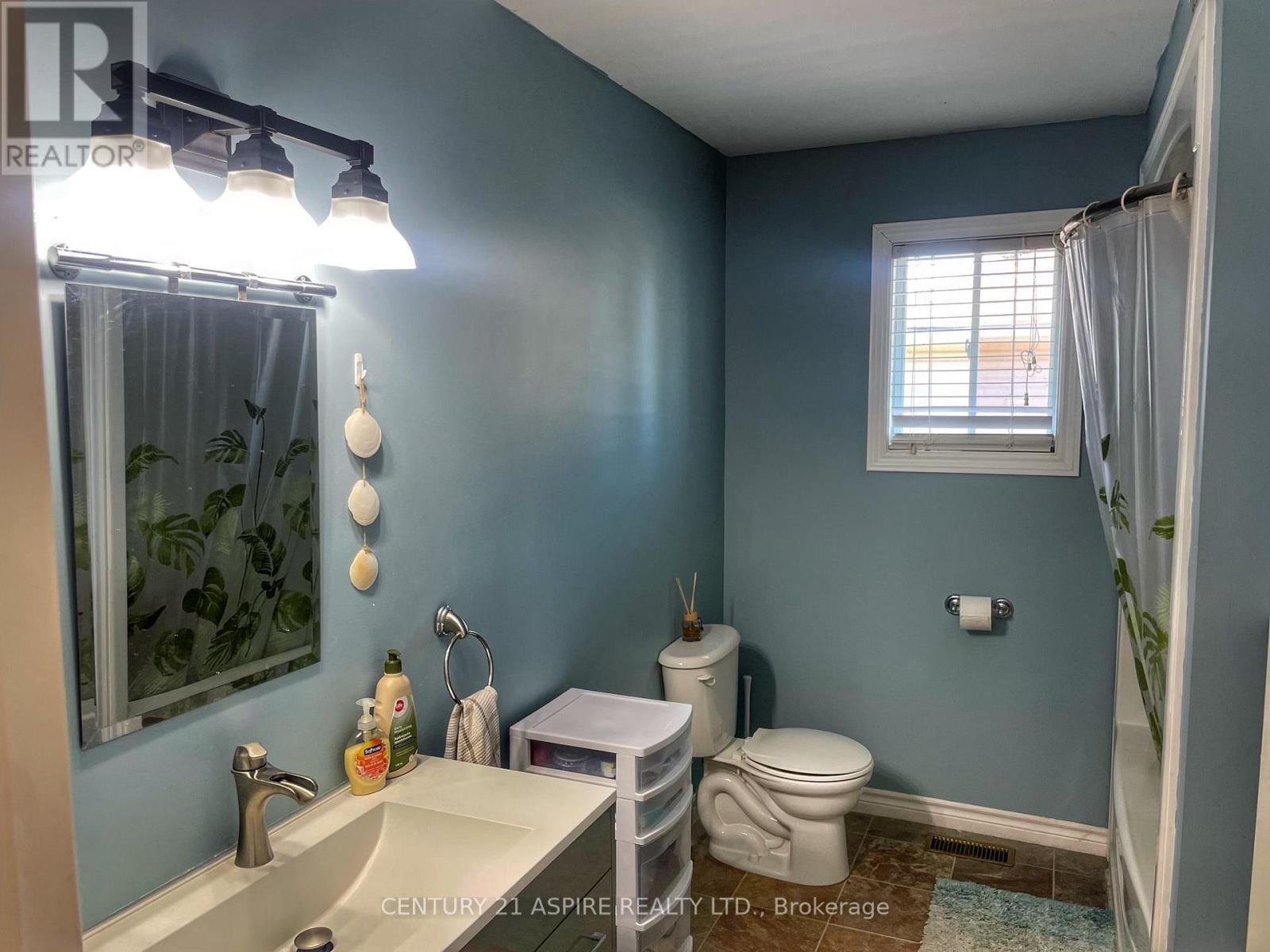 22 Joseph Street, Laurentian Hills, Ontario  K0J 1J0 - Photo 9 - X13470642