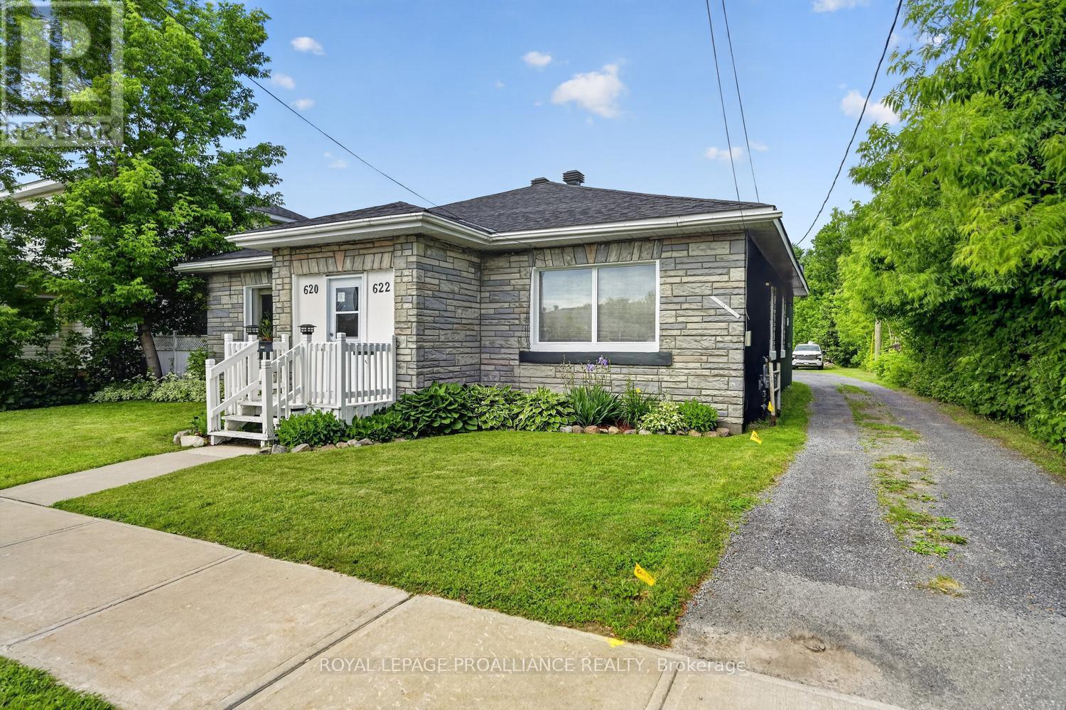 620-622 Marlborough Street N, Cornwall, Ontario  K6H 4B1 - Photo 2 - X13470630