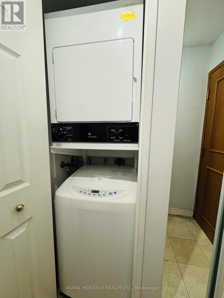 613 - 8 Lee Centre Drive, Toronto, Ontario  M1H 3H8 - Photo 6 - E13470656