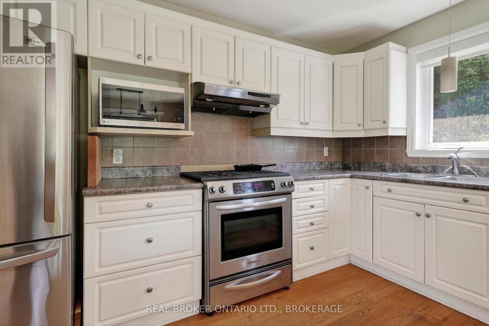 17034 County Rd 36 Road, South Stormont, Ontario  K0C 2A0 - Photo 8 - X13435210