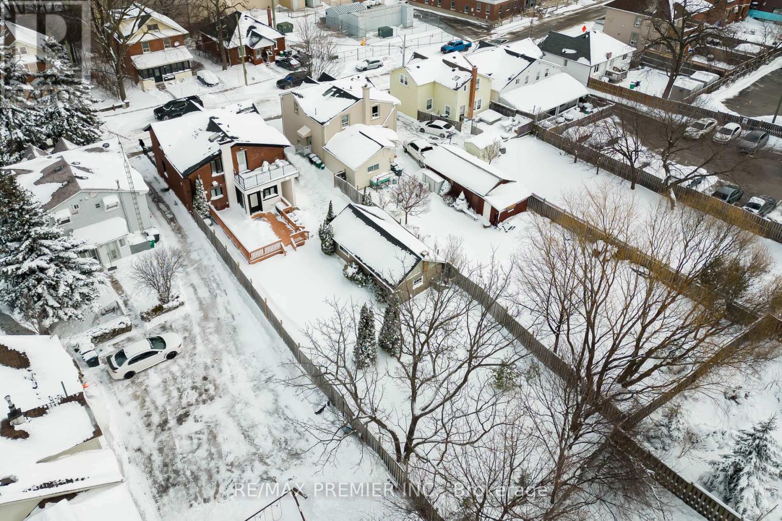 21 Elizabeth Street N, Brampton, Ontario L6X 1S1 - Photo 44 - W13470650