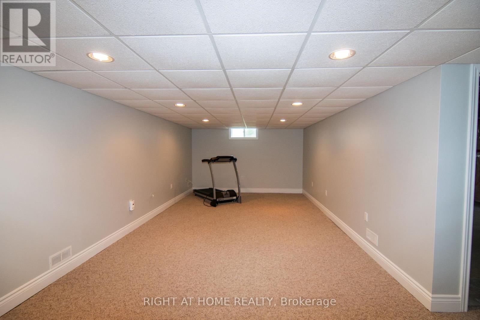 156 Gracehill Crescent, Hamilton, Ontario  L8B 1A5 - Photo 28 - X12750926