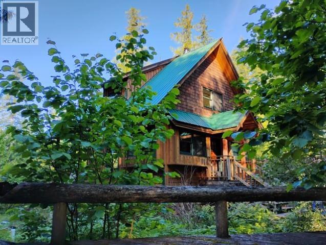218 CLARK Road, Burton, British Columbia