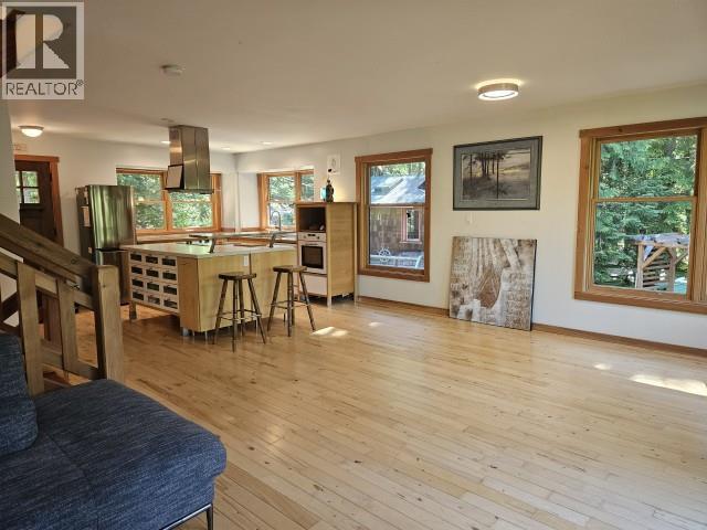 218 Clark Road, Burton, British Columbia  V0G 1E0 - Photo 6 - 10391802