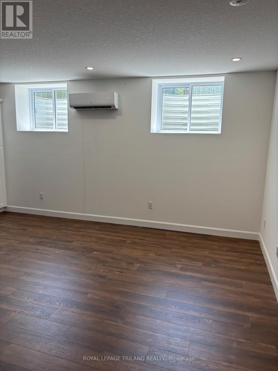 Lower - 406 Forest Lawn Avenue, London East, Ontario  N5V 1S9 - Photo 6 - X13470712