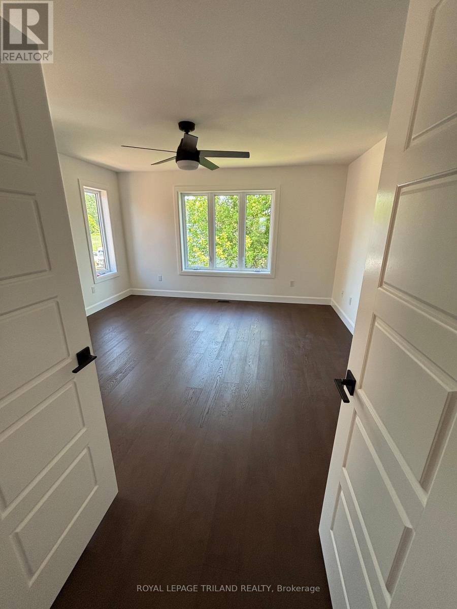 Upper - 406 Forest Lawn Avenue, London East, Ontario  N5V 1S9 - Photo 12 - X13470716