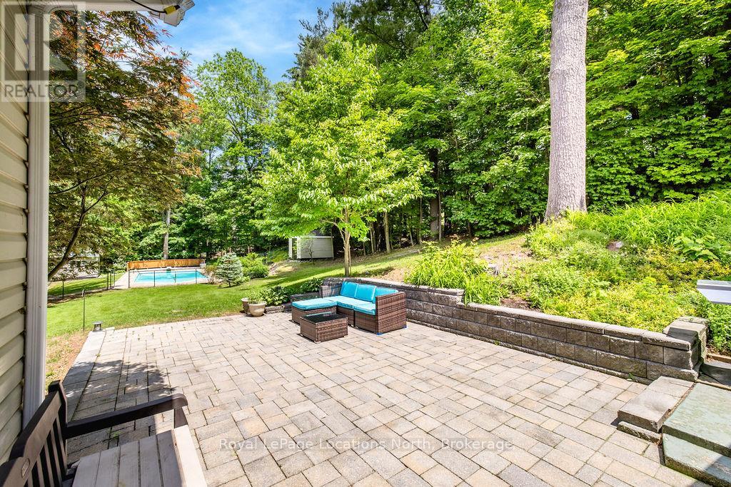 75 Burke Street, Penetanguishene, Ontario  L9M 1B3 - Photo 27 - S13470140