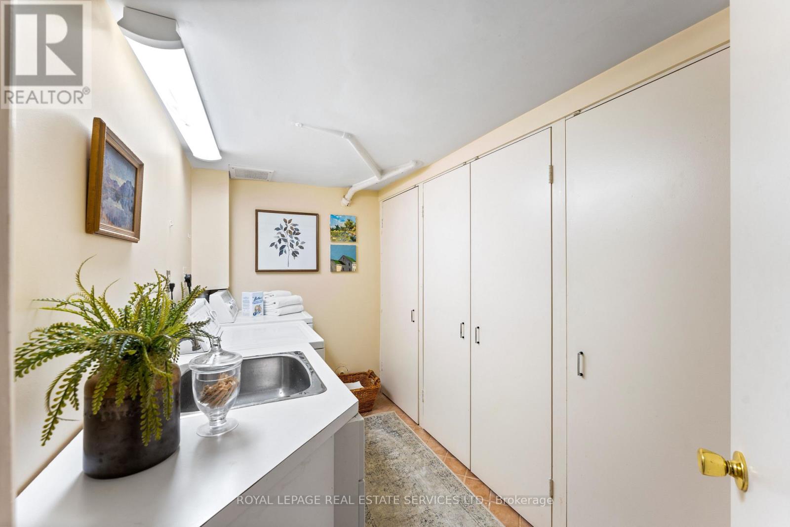 50 Brentwood Road S, Toronto, Ontario  M8Z 3N2 - Photo 28 - W13462136