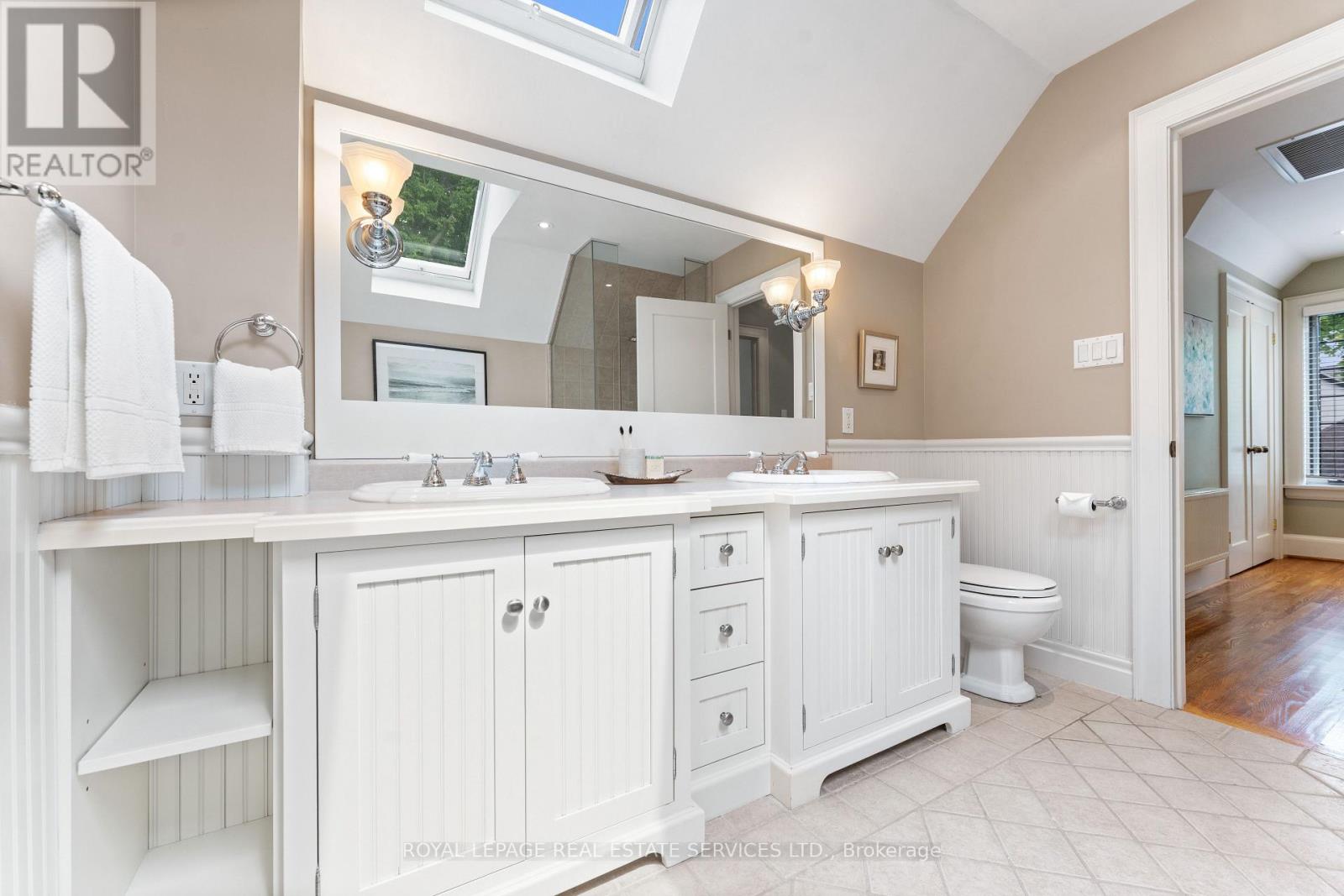 50 Brentwood Road S, Toronto, Ontario  M8Z 3N2 - Photo 22 - W13462136