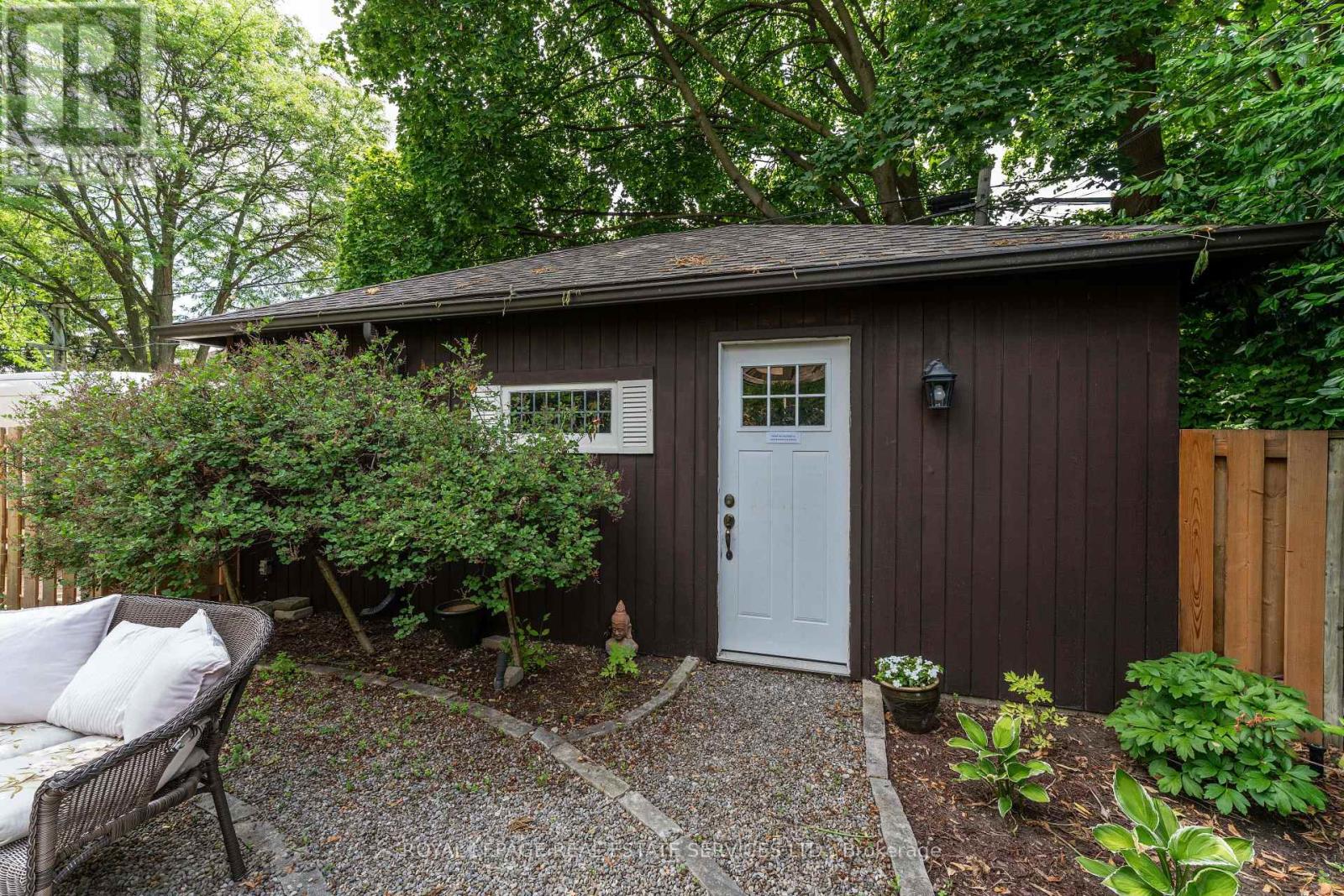 50 Brentwood Road S, Toronto, Ontario  M8Z 3N2 - Photo 38 - W13462136
