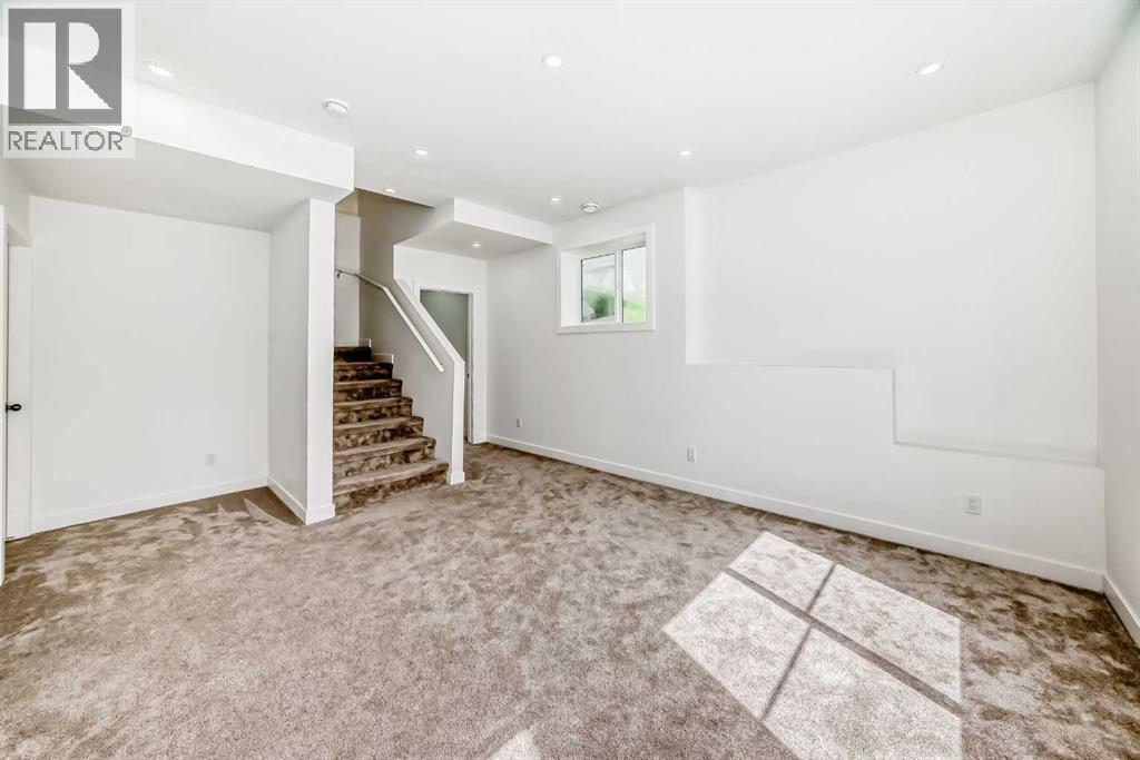 53 Spring Creek Common SW, Calgary, Alberta  T3H 6E2 - Photo 37 - A2318931
