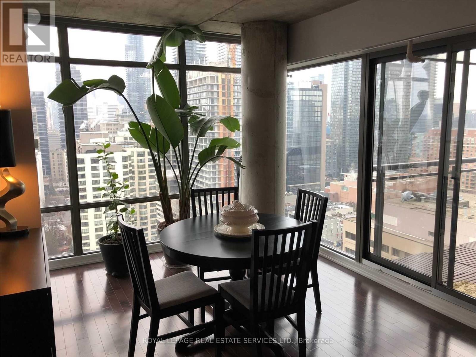 2103 - 22 Wellesley Street E, Toronto, Ontario  M4Y 1G3 - Photo 2 - C13470684