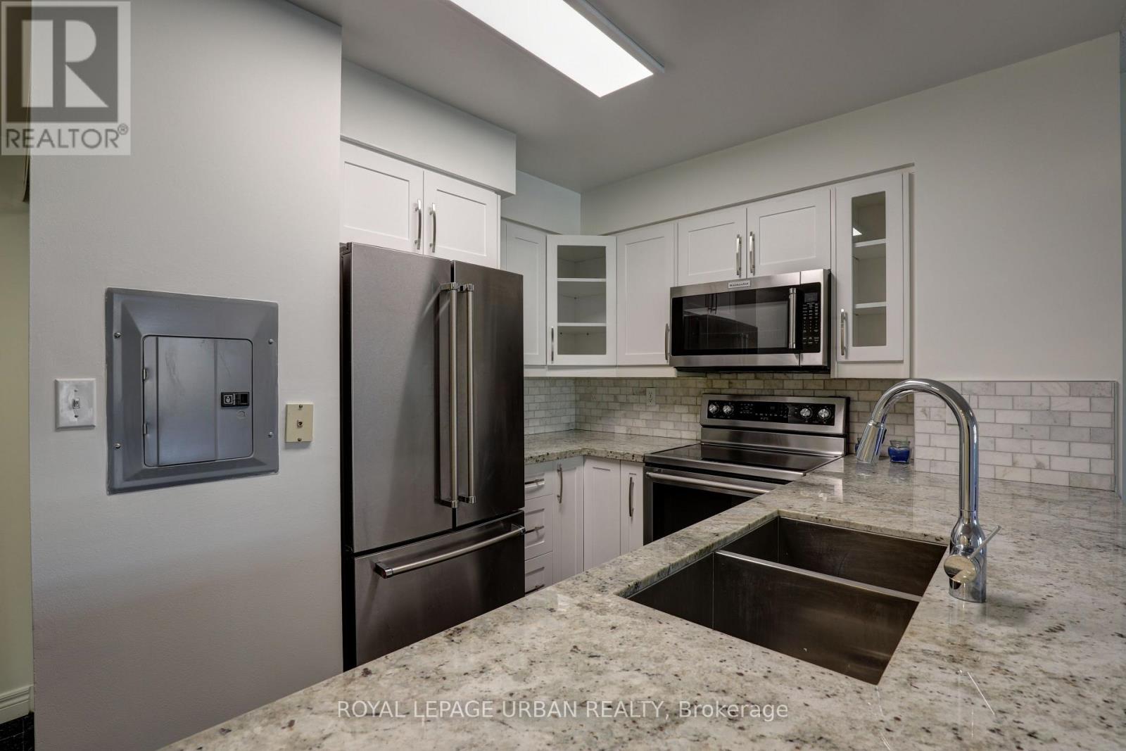 506 - 43 Eglinton Avenue E, Toronto, Ontario  M4P 1A2 - Photo 9 - C13463516