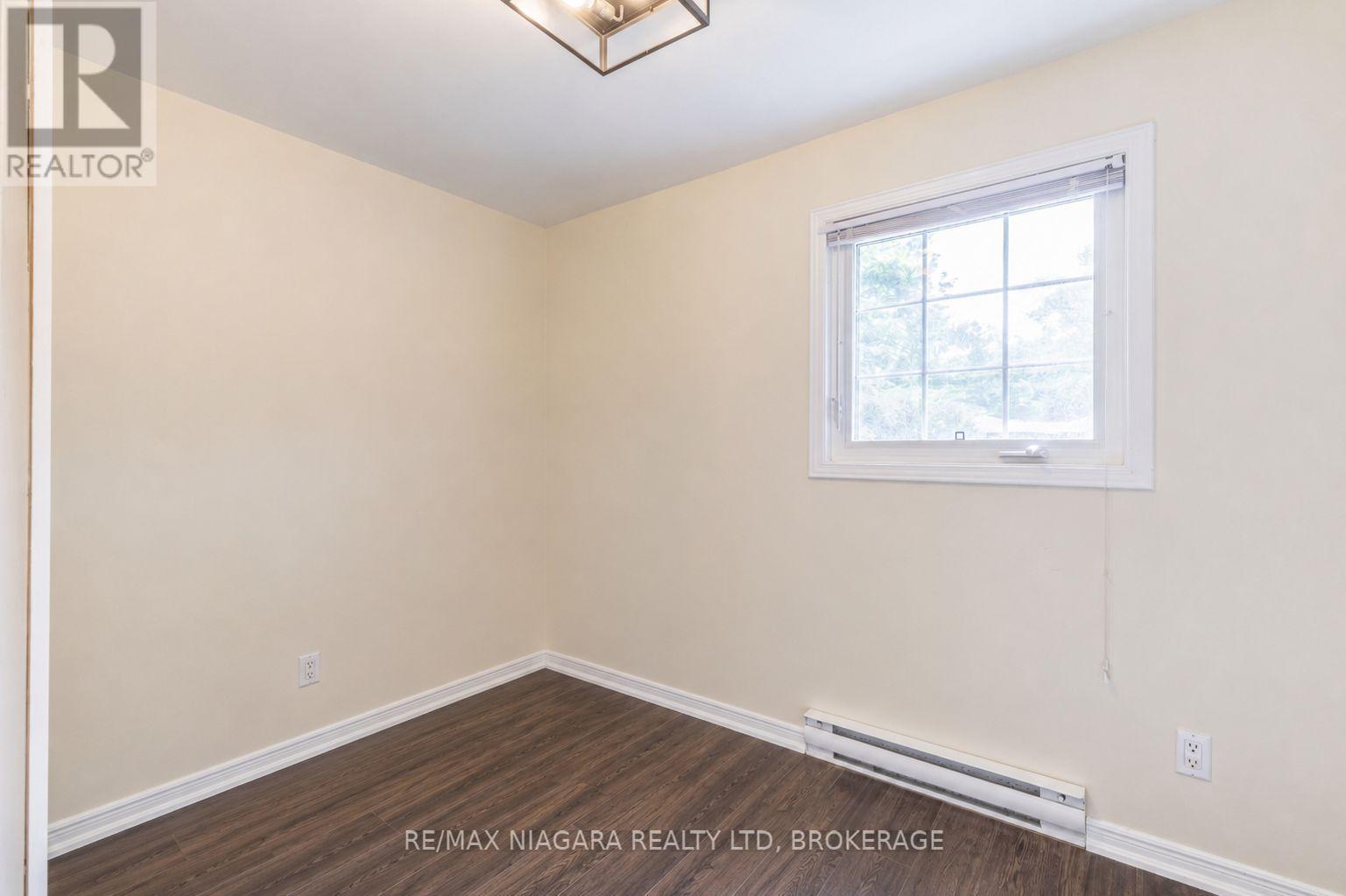 6 Circle Street, Niagara-On-The-Lake, Ontario  L0S 1J0 - Photo 10 - X13079636