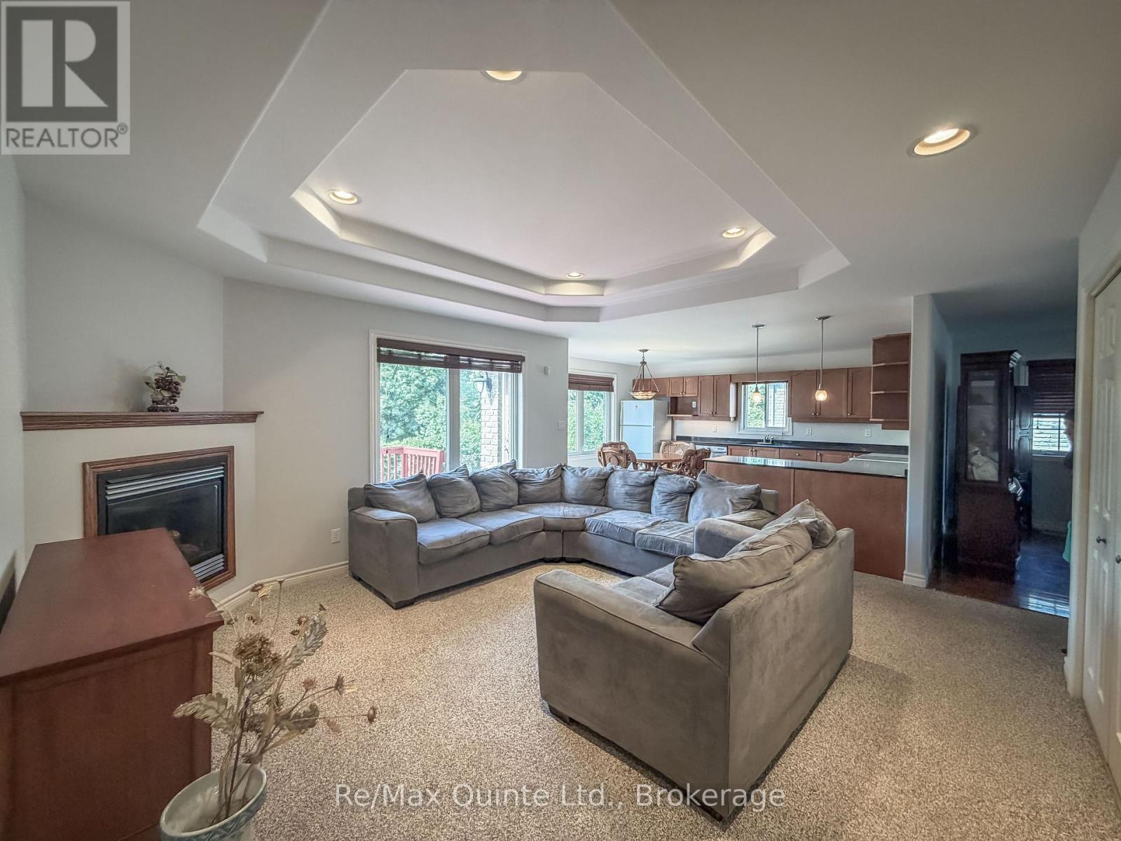 10 Boyce Court, Belleville, Ontario  K8P 5P1 - Photo 17 - X13466216