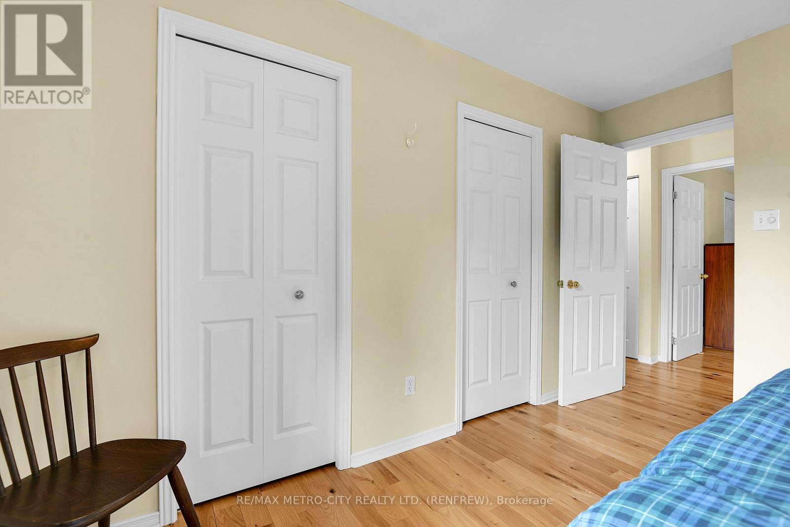 81 Flying Club Road, Greater Madawaska, Ontario  K0J 2R0 - Photo 13 - X13452126