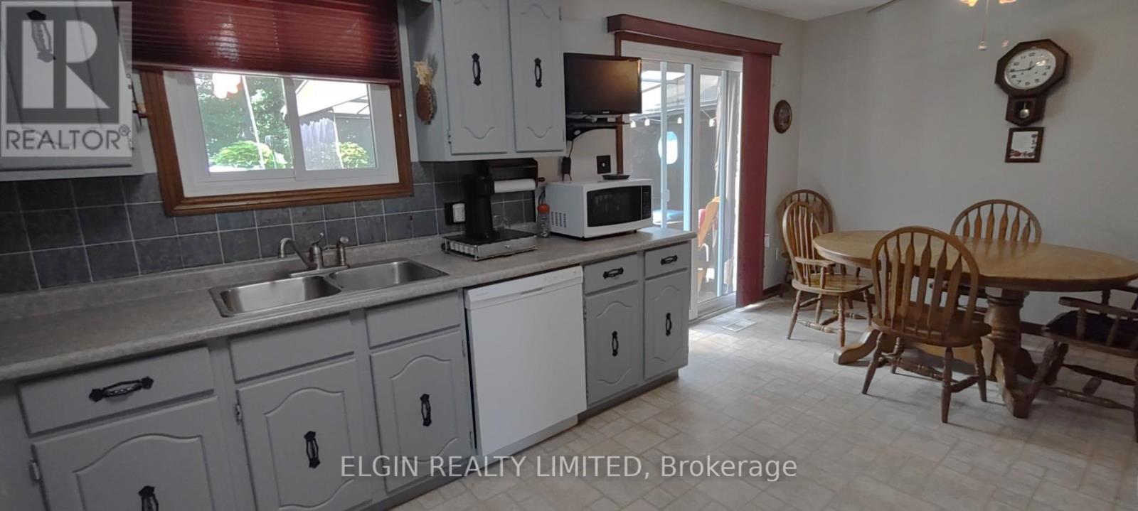 219 Brentwood Crescent, Central Elgin, Ontario  N0L 1B0 - Photo 13 - X13470732