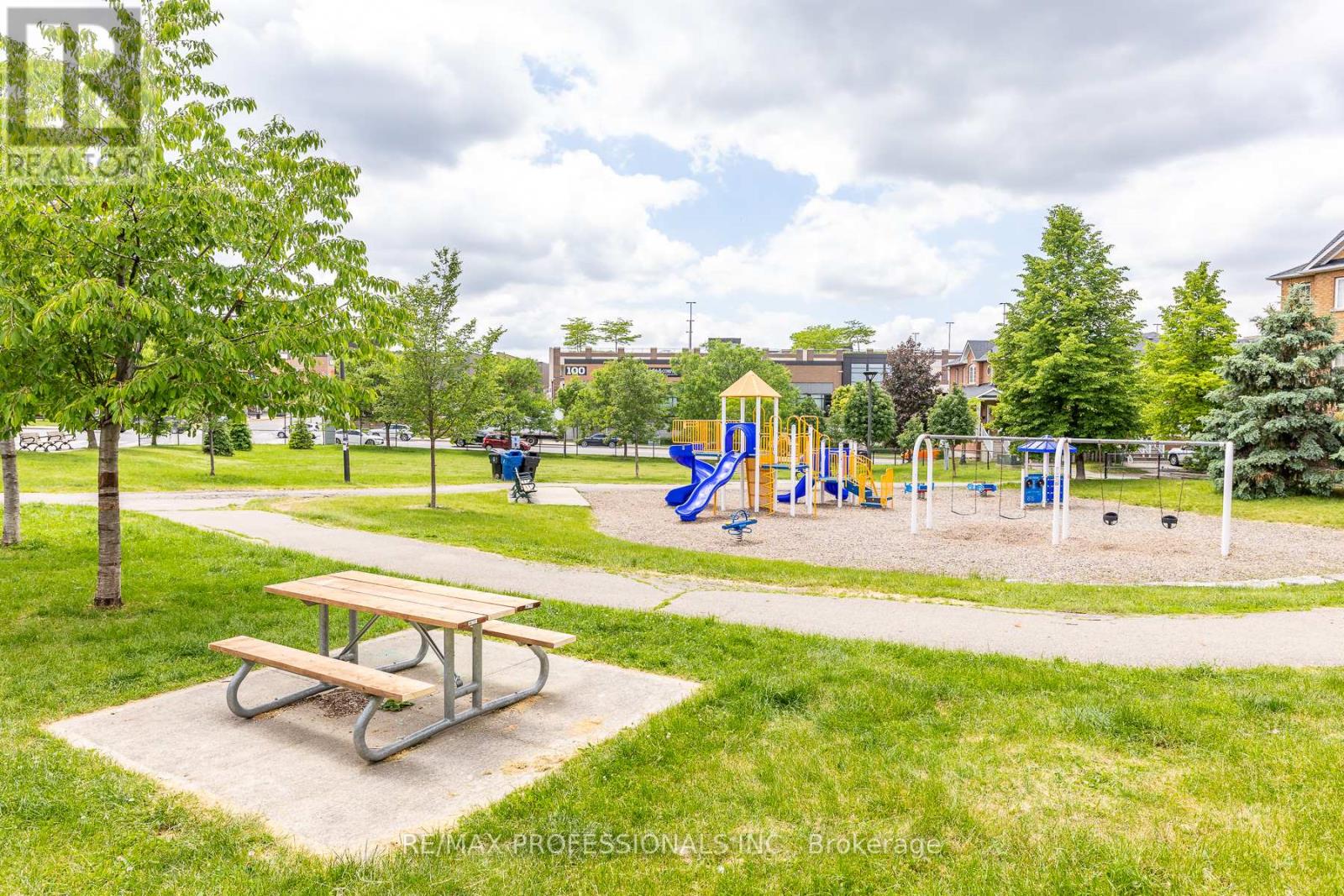 45 Weston Road, Toronto, Ontario M6N 5H3 - Photo 47 - W13436494