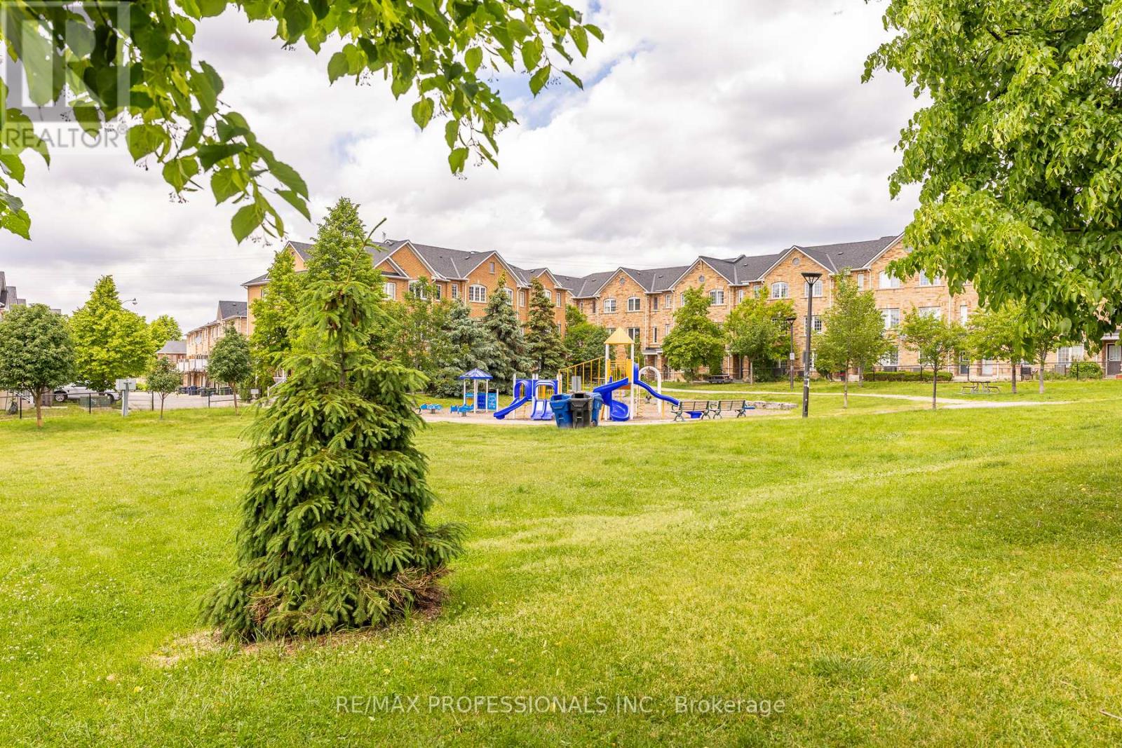 45 Weston Road, Toronto, Ontario M6N 5H3 - Photo 46 - W13436494