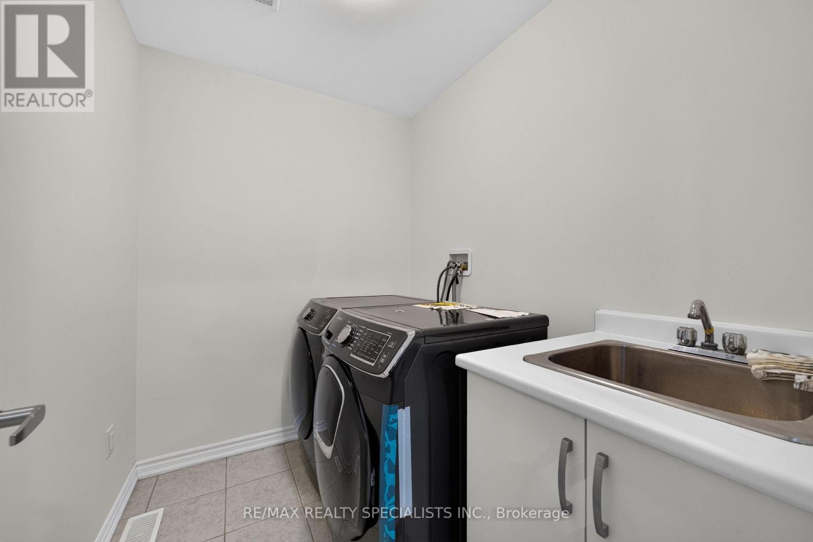 30 Emeny Lane, Guelph, Ontario  N1L 0H3 - Photo 34 - X13469226