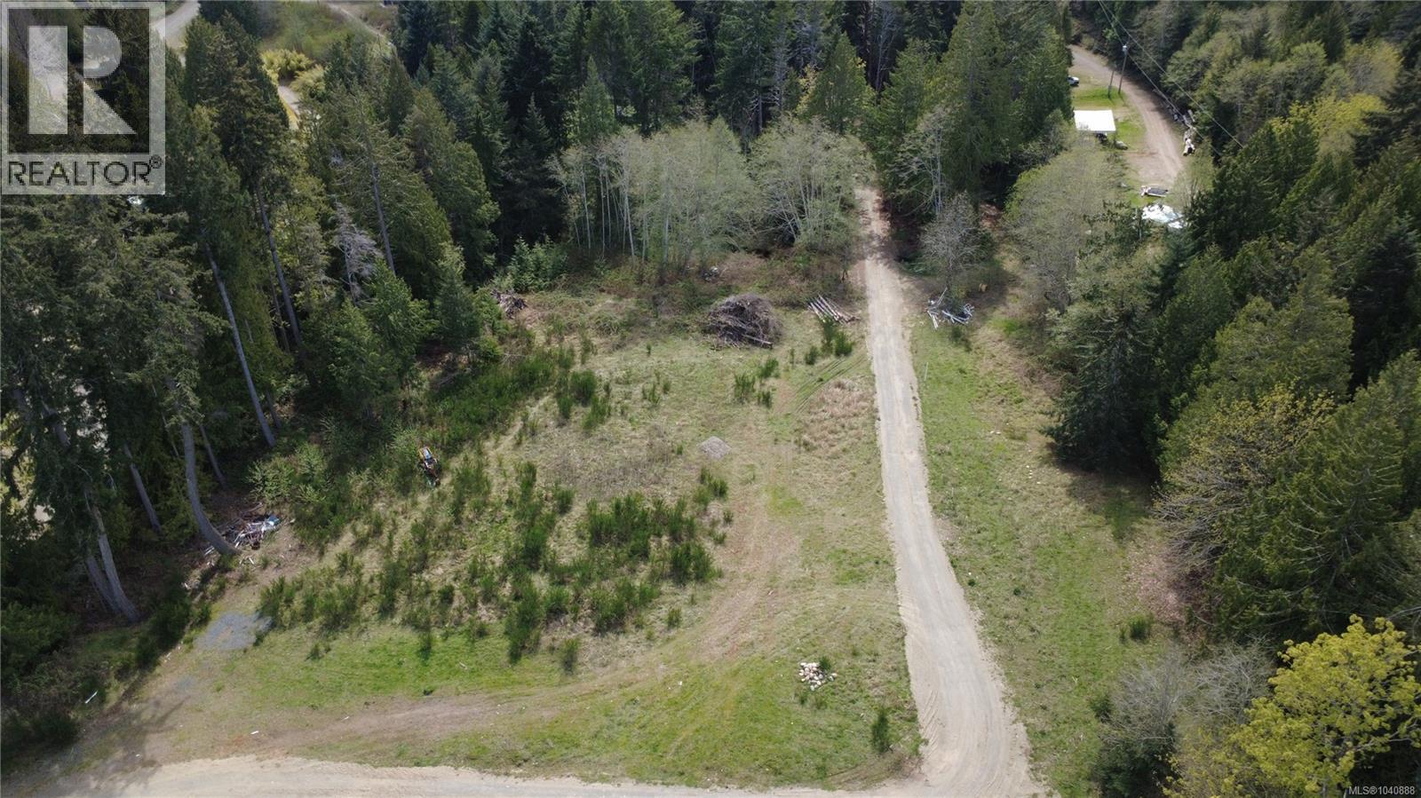 B 6050 Island Hwy, Qualicum Beach, British Columbia  V9K 2E1 - Photo 15 - 1040888