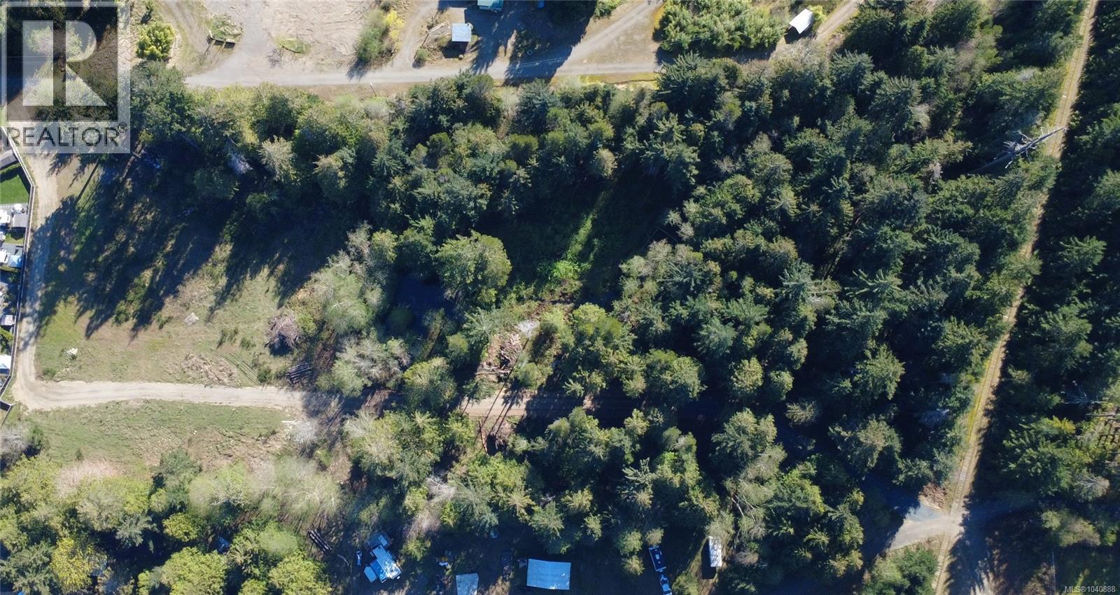 B 6050 Island Hwy, Qualicum Beach, British Columbia  V9K 2E1 - Photo 7 - 1040888