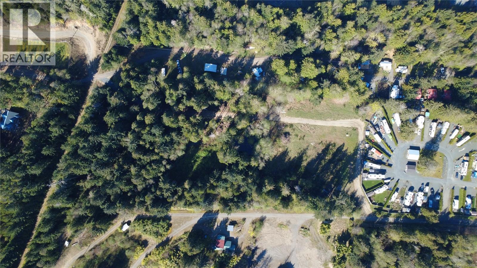 B 6050 Island Hwy, Qualicum Beach, British Columbia  V9K 2E1 - Photo 8 - 1040888