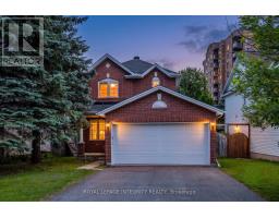 25 CRYSTAL PARK CRESCENT, Ottawa, Ontario