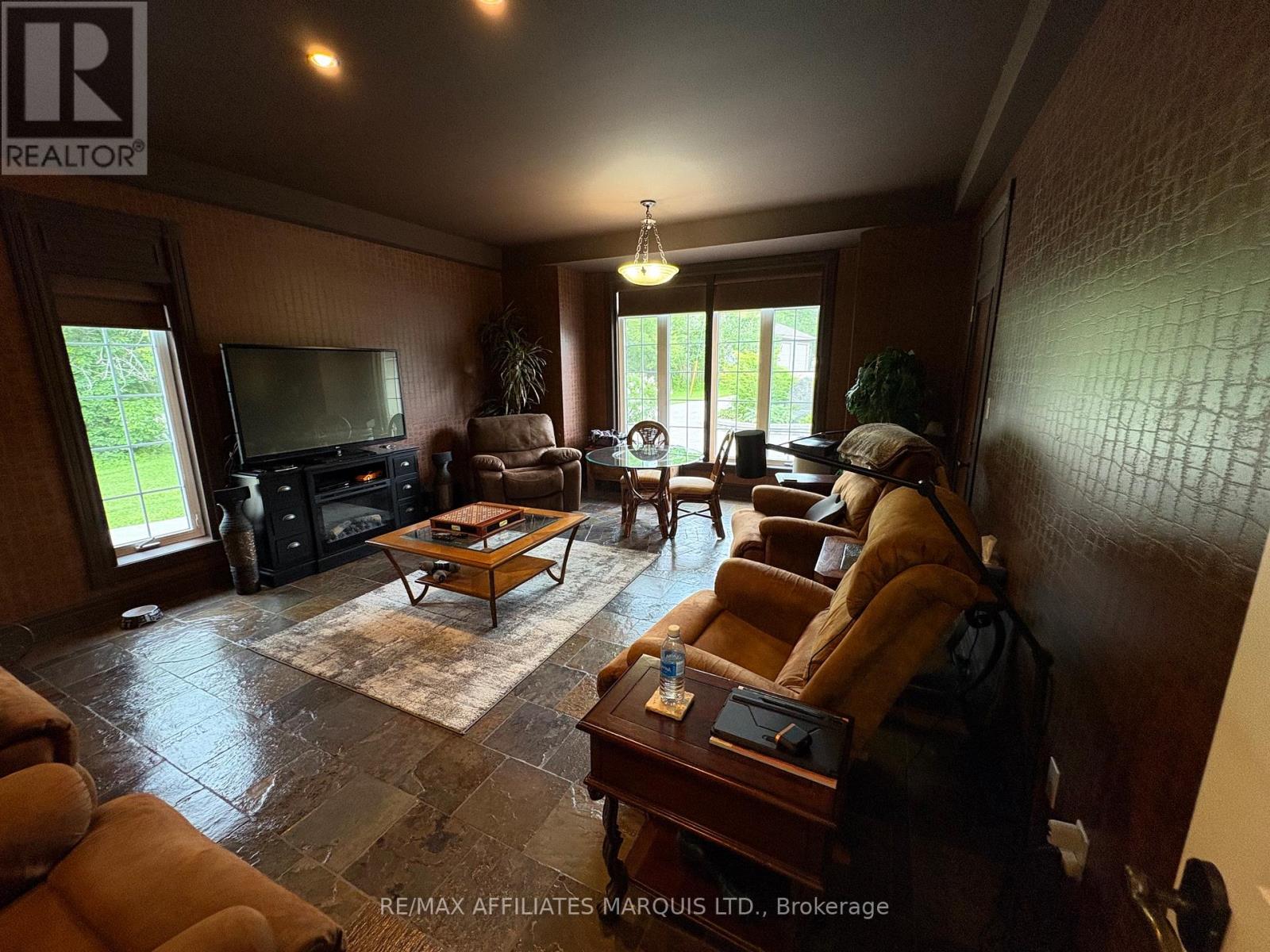 16401 County Rd 2, South Stormont, Ontario  K0C 1P0 - Photo 31 - X13466972