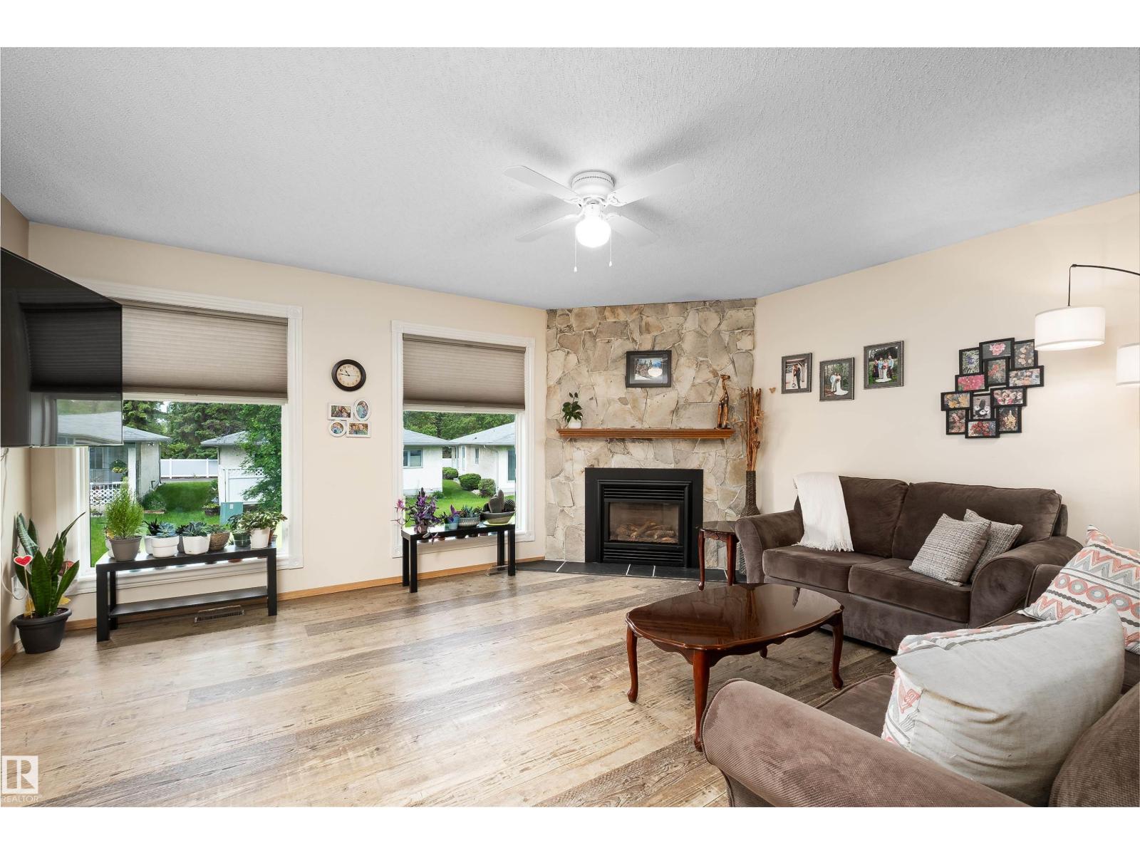 9129 Garden Rd, St. Albert, Alberta  T8N 5N3 - Photo 12 - E4494892