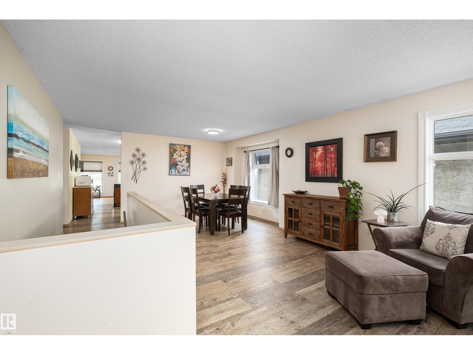 9129 Garden Rd, St. Albert, Alberta  T8N 5N3 - Photo 5 - E4494892