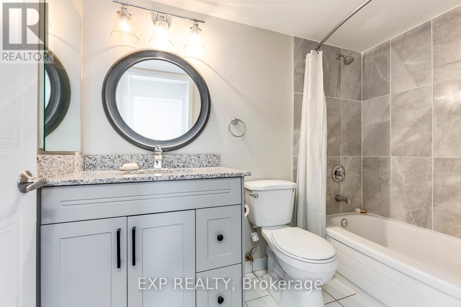 205 - 135 Hillcrest Avenue, Mississauga, Ontario  L5B 4B1 - Photo 15 - W13470776