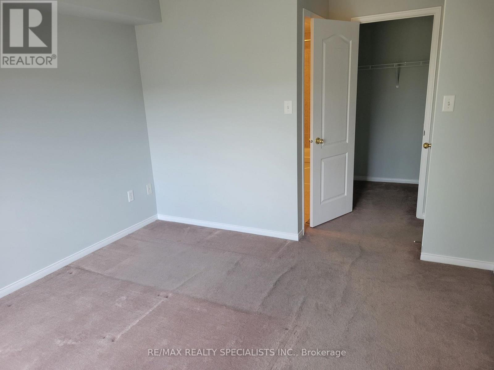 6 - 3250 Bentley Drive, Mississauga, Ontario L5M 0P7 - Photo 11 - W13470778