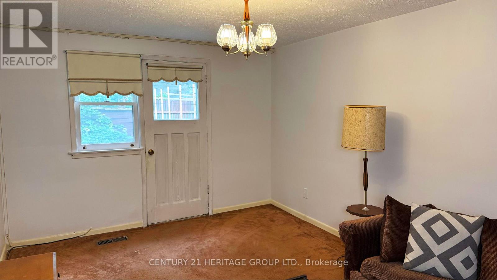 37 Gambello Crescent, Toronto, Ontario M3J 1W2 - Photo 17 - W13469562