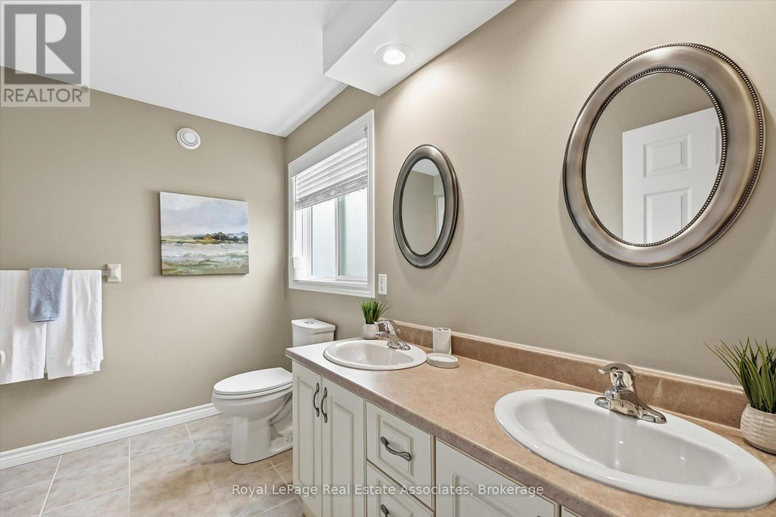 180 Glenariff Drive, Hamilton, Ontario  L8B 1A5 - Photo 19 - X13470738