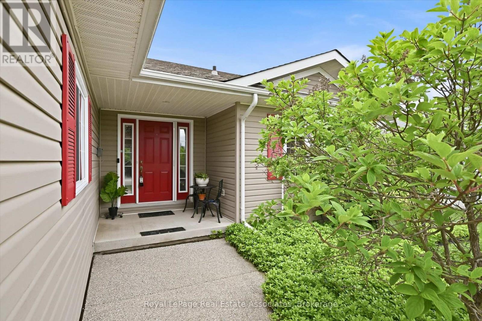 180 Glenariff Drive, Hamilton, Ontario  L8B 1A5 - Photo 3 - X13470738