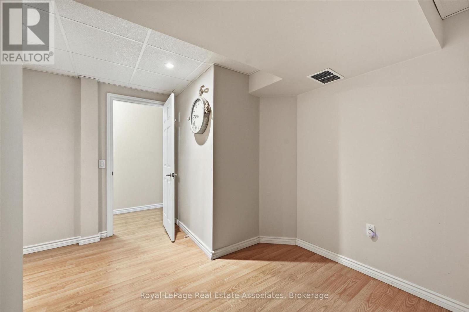 180 Glenariff Drive, Hamilton, Ontario  L8B 1A5 - Photo 30 - X13470738