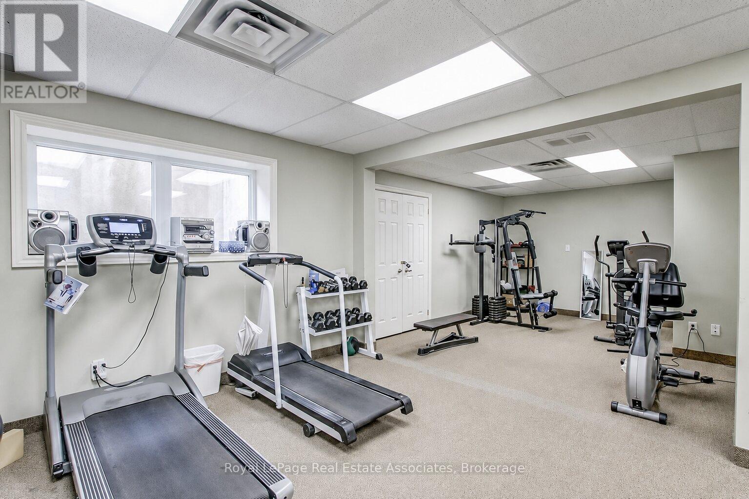 180 Glenariff Drive, Hamilton, Ontario  L8B 1A5 - Photo 42 - X13470738