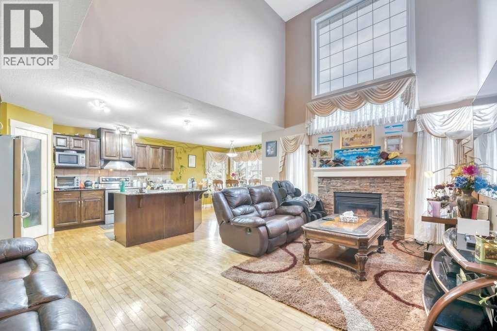 113 Cove Hill, Chestermere, Alberta  T3A 6B5 - Photo 21 - A2321705