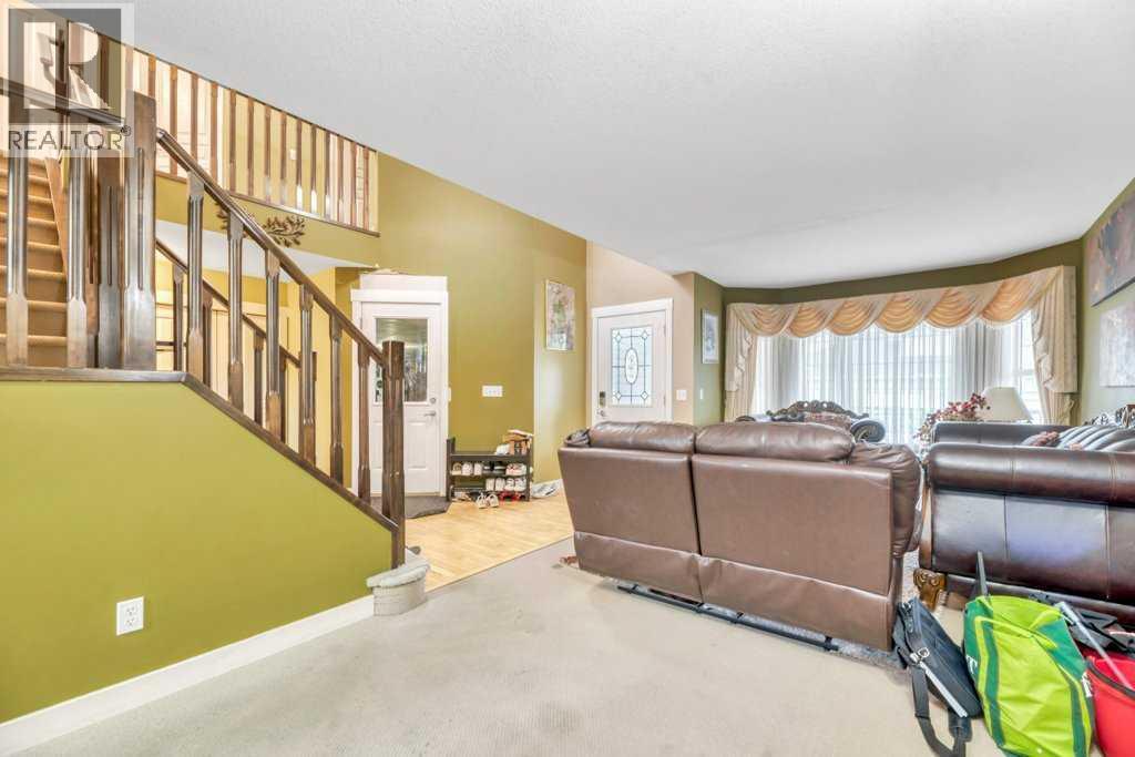113 Cove Hill, Chestermere, Alberta  T3A 6B5 - Photo 17 - A2321705