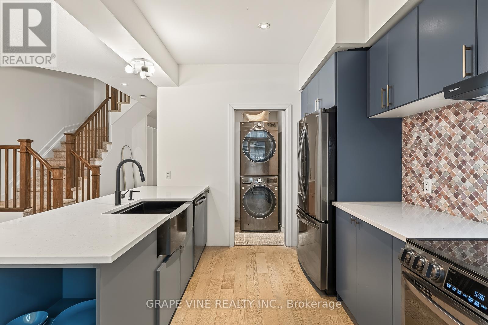2209 Angelica Avenue, Ottawa, Ontario  K4A 0S7 - Photo 11 - X13470824